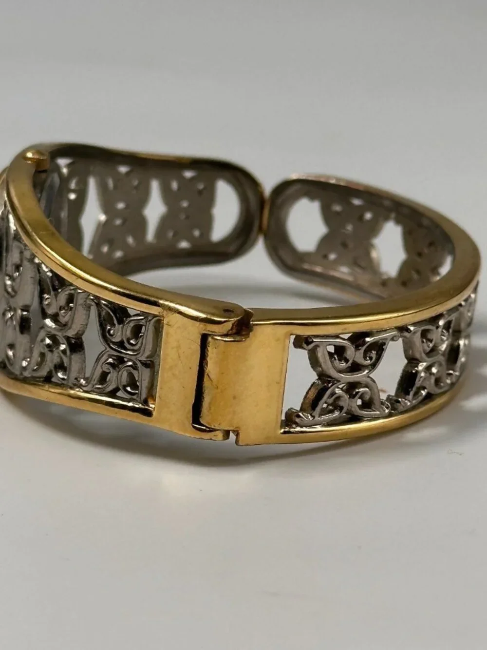 Avon Butterfly Watch Women Silver Gold Two Tone Mother of Pearl Dial Works